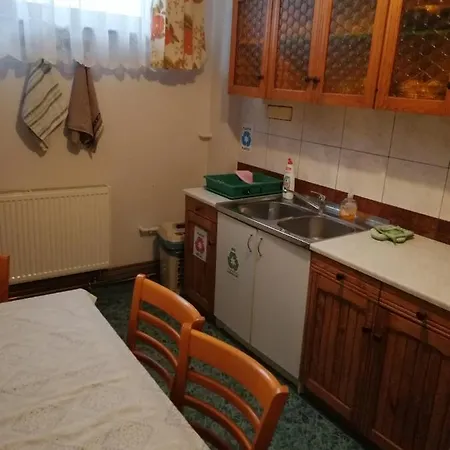 Alfa 2 3 Apartment *